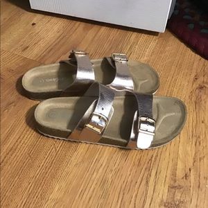 EUC Cat & Jack Sandals - Rose Gold